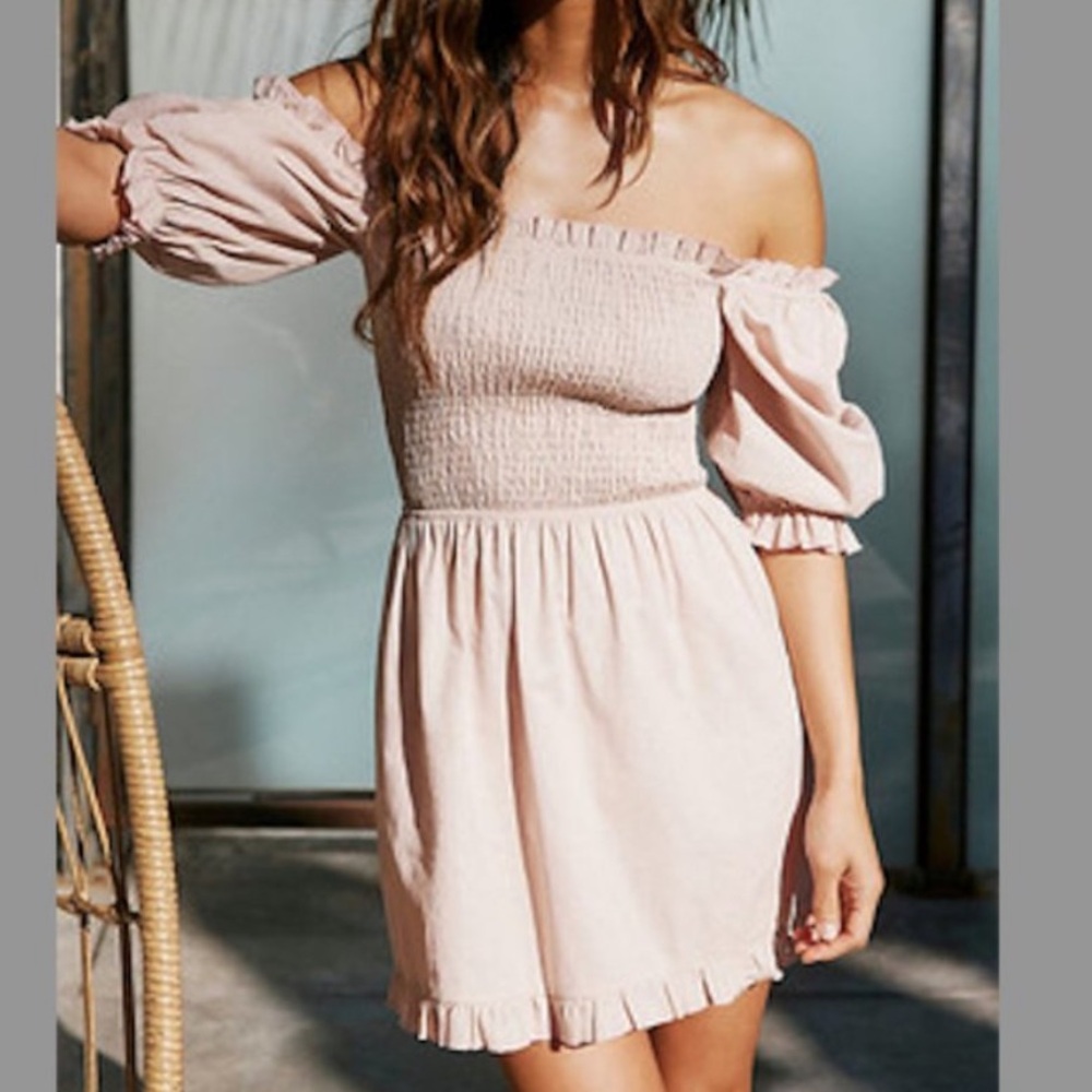 NWT Charlie Holiday Lola Mini Dress in Blush Pink Size US6/M